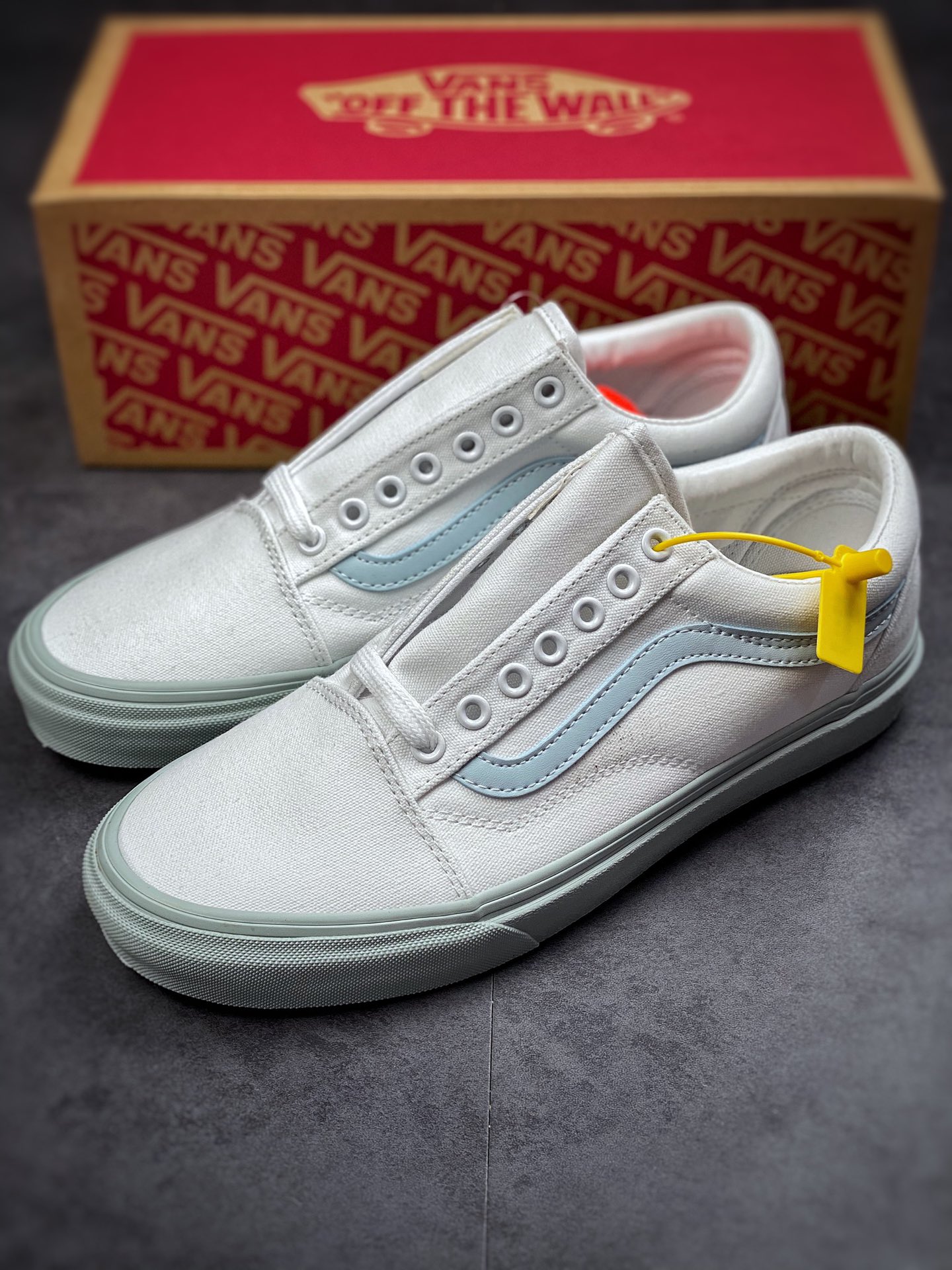 Vans Vans official Old Skool pure white / ice blue / gray men's shoes women's shoes canvas shoes VN0000SB650