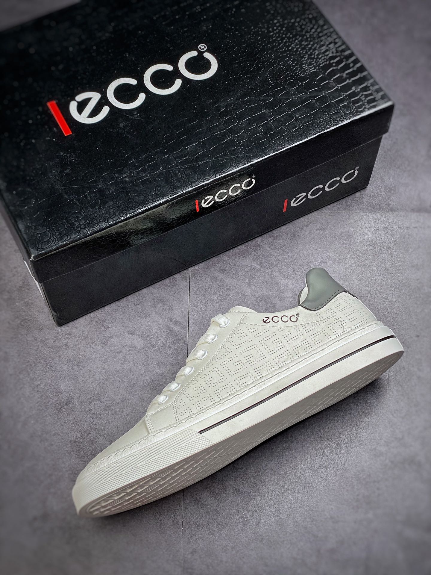 ECCO love step Huang Jingyu the same casual small leather shoes with clear texture of the first layer of calfskin