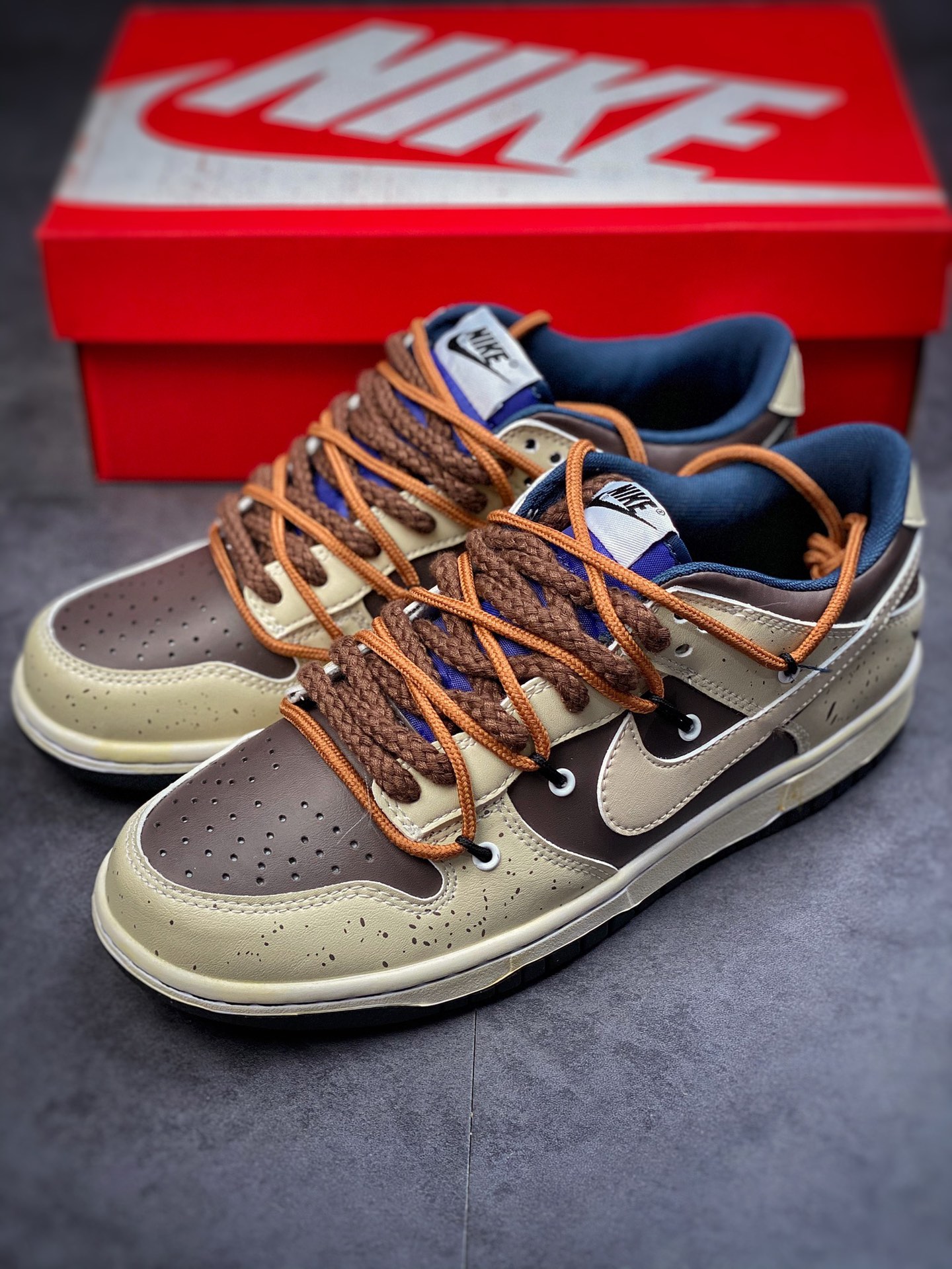 190 Nike Dunk SB Low 摩卡棕奶白泼墨绑绳 CW1590-600