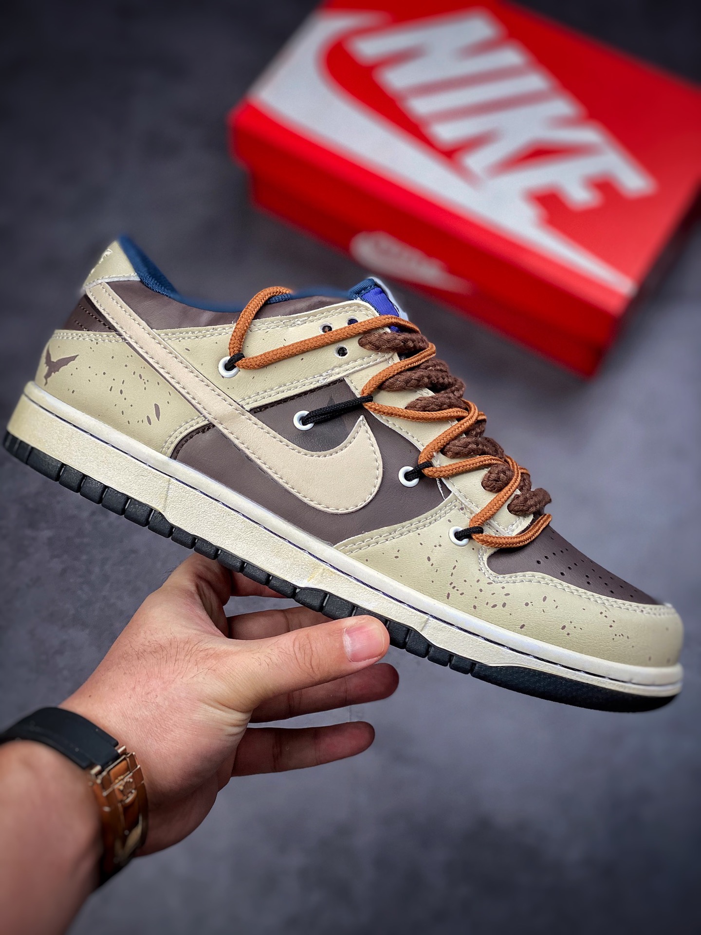 190 Nike Dunk SB Low 摩卡棕奶白泼墨绑绳 CW1590-600