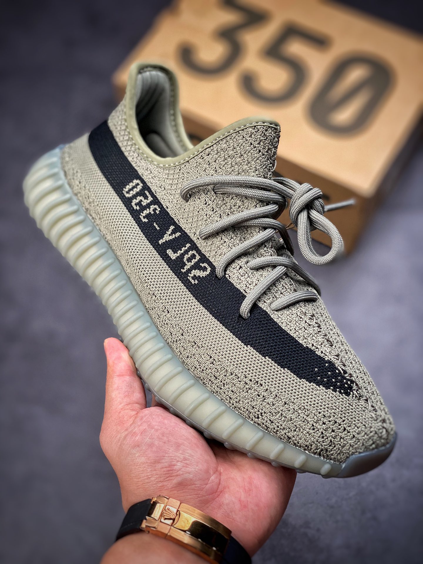 Yeezy 350 Boost V2 Army Green Black Foreign Trade Customer Designated Order HQ2059