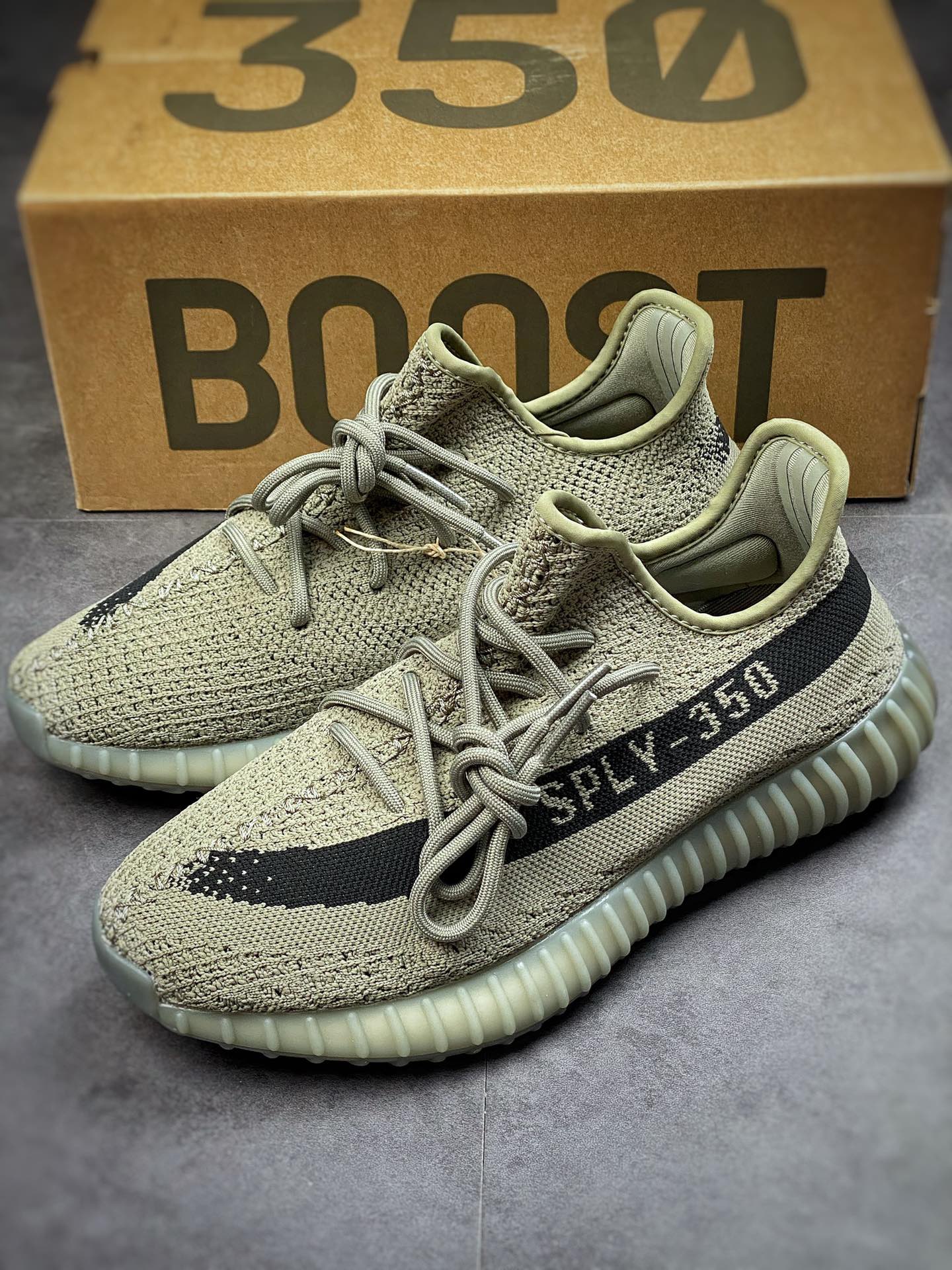 Yeezy 350 Boost V2 Army Green Black Foreign Trade Customer Designated Order HQ2059