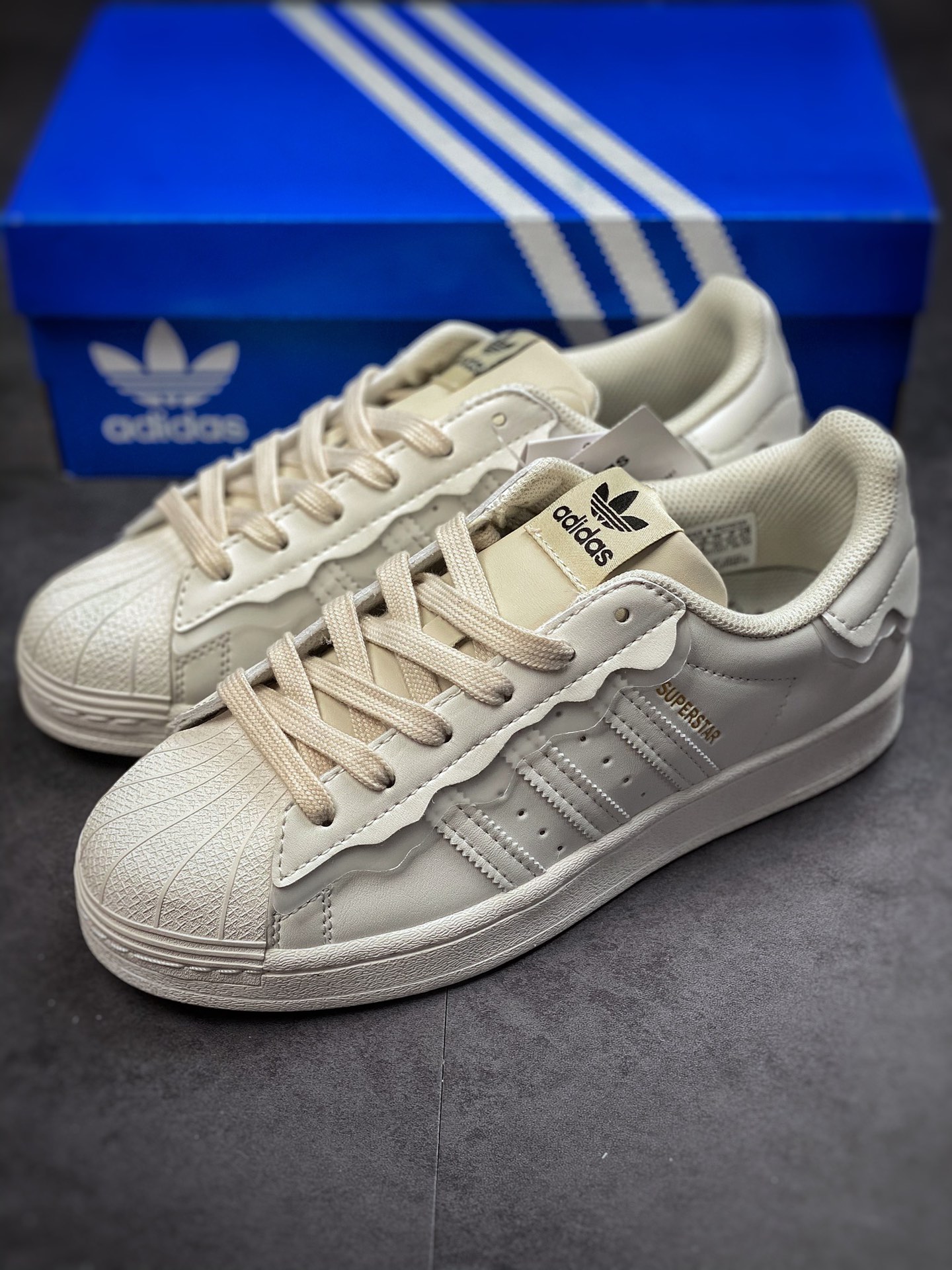 Adidas Originals SUPERSTAR Channel Genuine Order