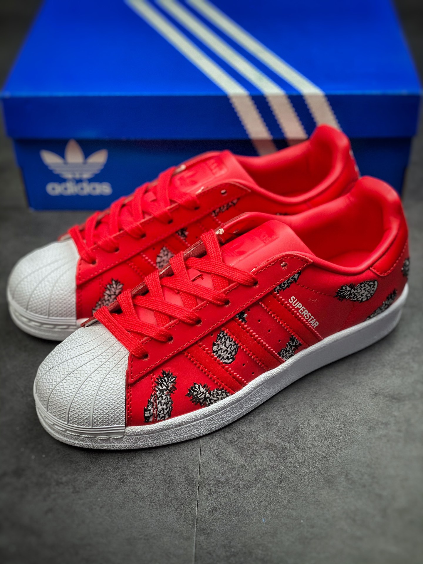 Adidas Originals SUPERSTAR Channel Genuine Order