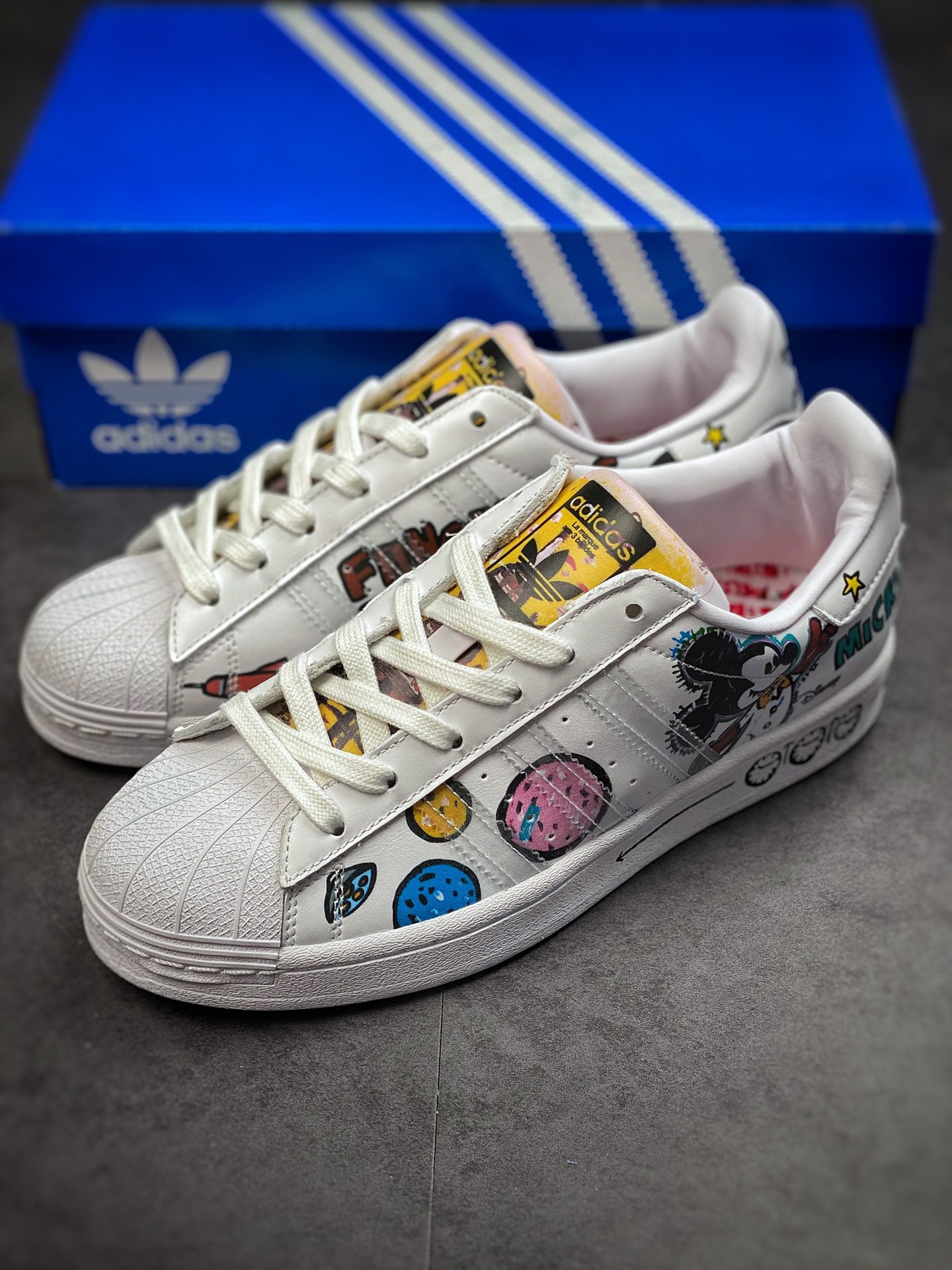 Adidas Originals SUPERSTAR Channel Genuine Order