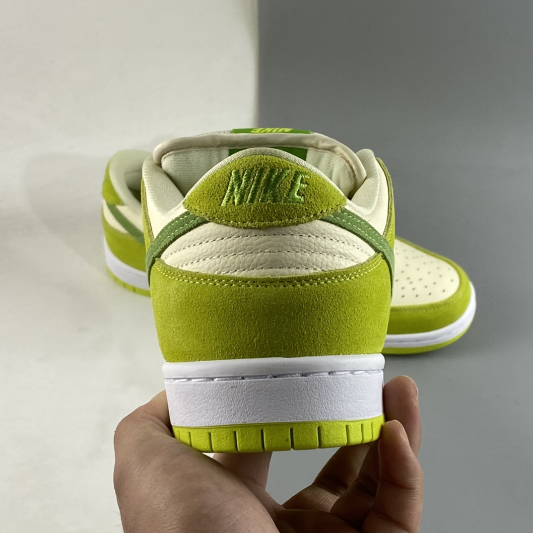 P260 Nike SB Dunk Low ”Green Apple” 苹果绿板鞋 DM0807-300