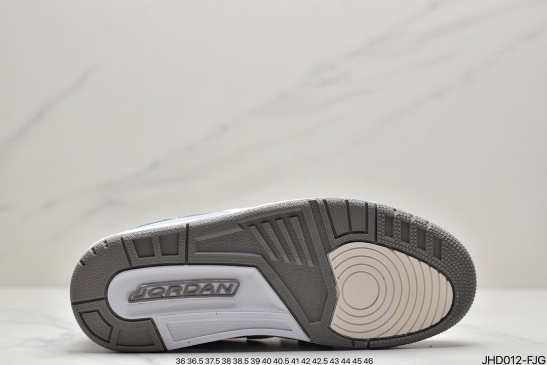 Jordan Air Jordan Legacy 3-in-1 312 has a staggered design DH7004