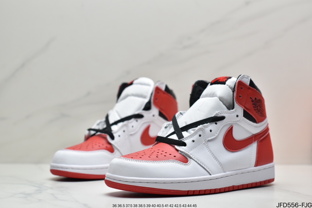 Air Jordan 1 Retro High OG ”Game Royal” AJ1 Jordan generation high top all-match cultural sports basketball shoes 555088