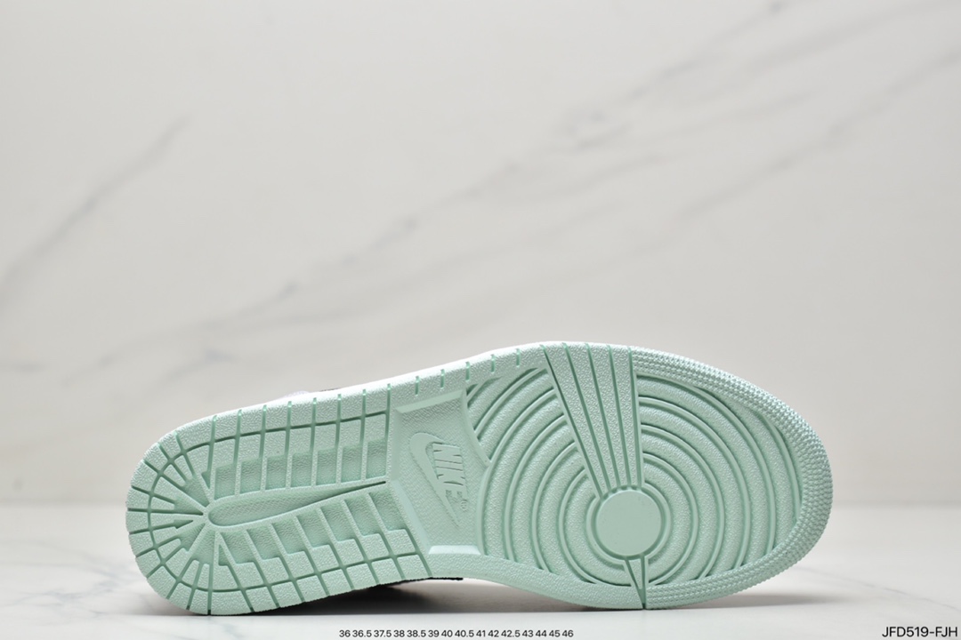 Air Jordan 1 Low AJ1 Joe 1 Low Top Casual Shoes Synchronized Official Color Matching 553558-128-Top High Quatity Cheap Sneakers Fashion Clothing Clothes Bags handbags Shoes of all Brand wholesale With The best Quality And Beautiful Price from China Factory Chinese suppliers wholesaler seller Air Jordan 1 Low AJ1 Joe 1 Low Top Casual Shoes Synchronized Official Color Matching 553558-128
