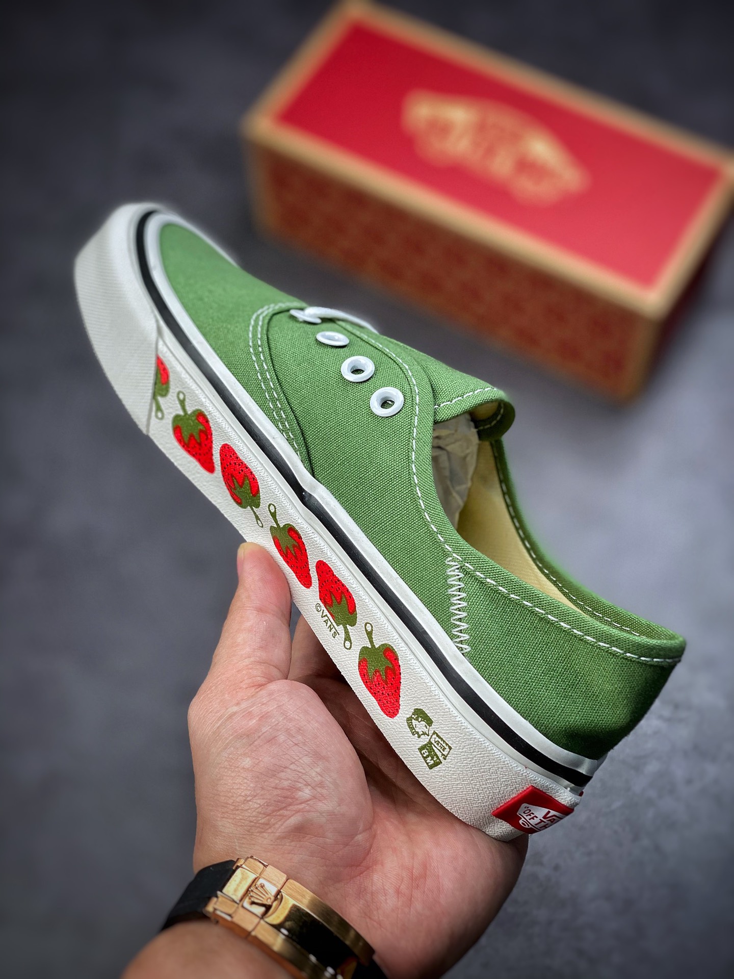 VANS Authentic SF series green strawberry printed canvas casual shoes VN0A3MU6VL9