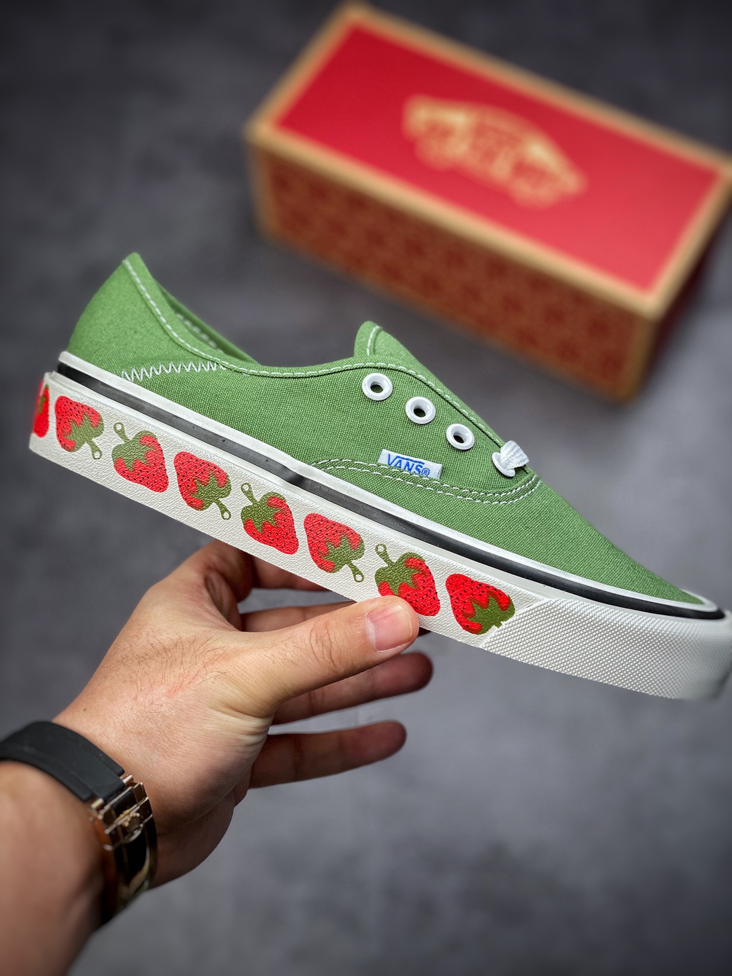 VANS Authentic SF series green strawberry printed canvas casual shoes VN0A3MU6VL9