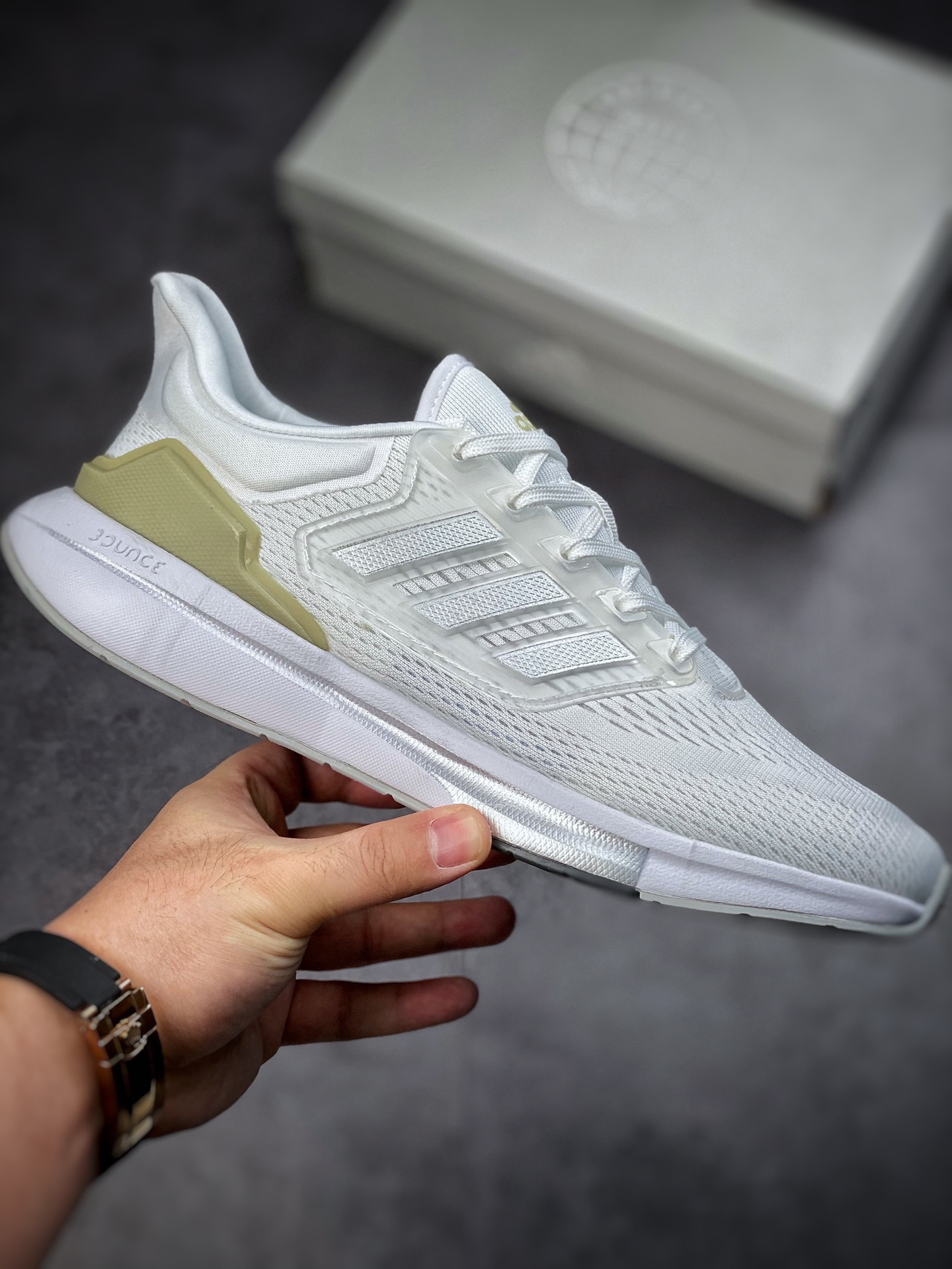 Adidas EQ21 RUN Officially Released Retro Running Shoes GZ0591