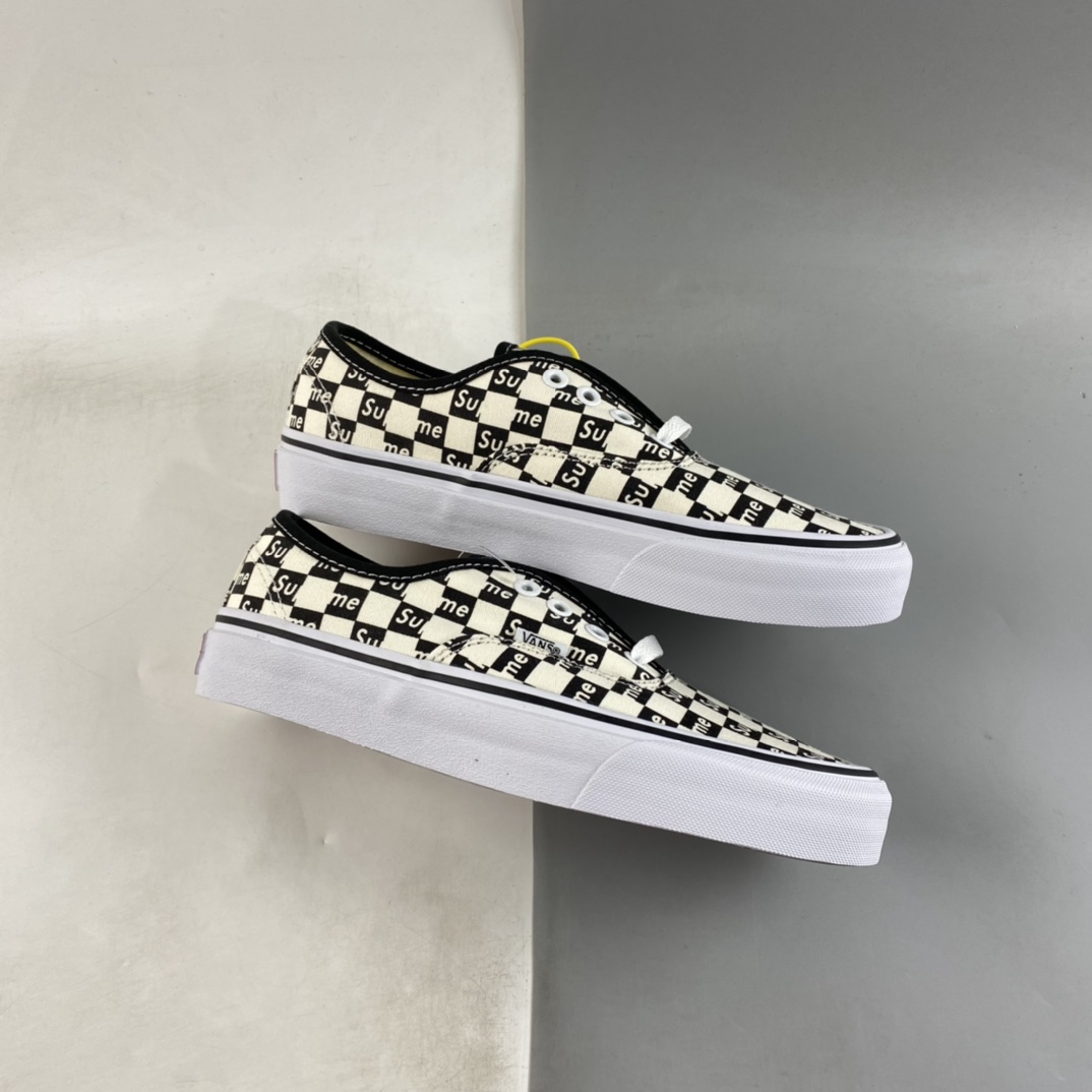 Supreme x Vans Authentic Pro Black and White Checkerboard Casual Fashion Sneakers VN000Q0DJLW