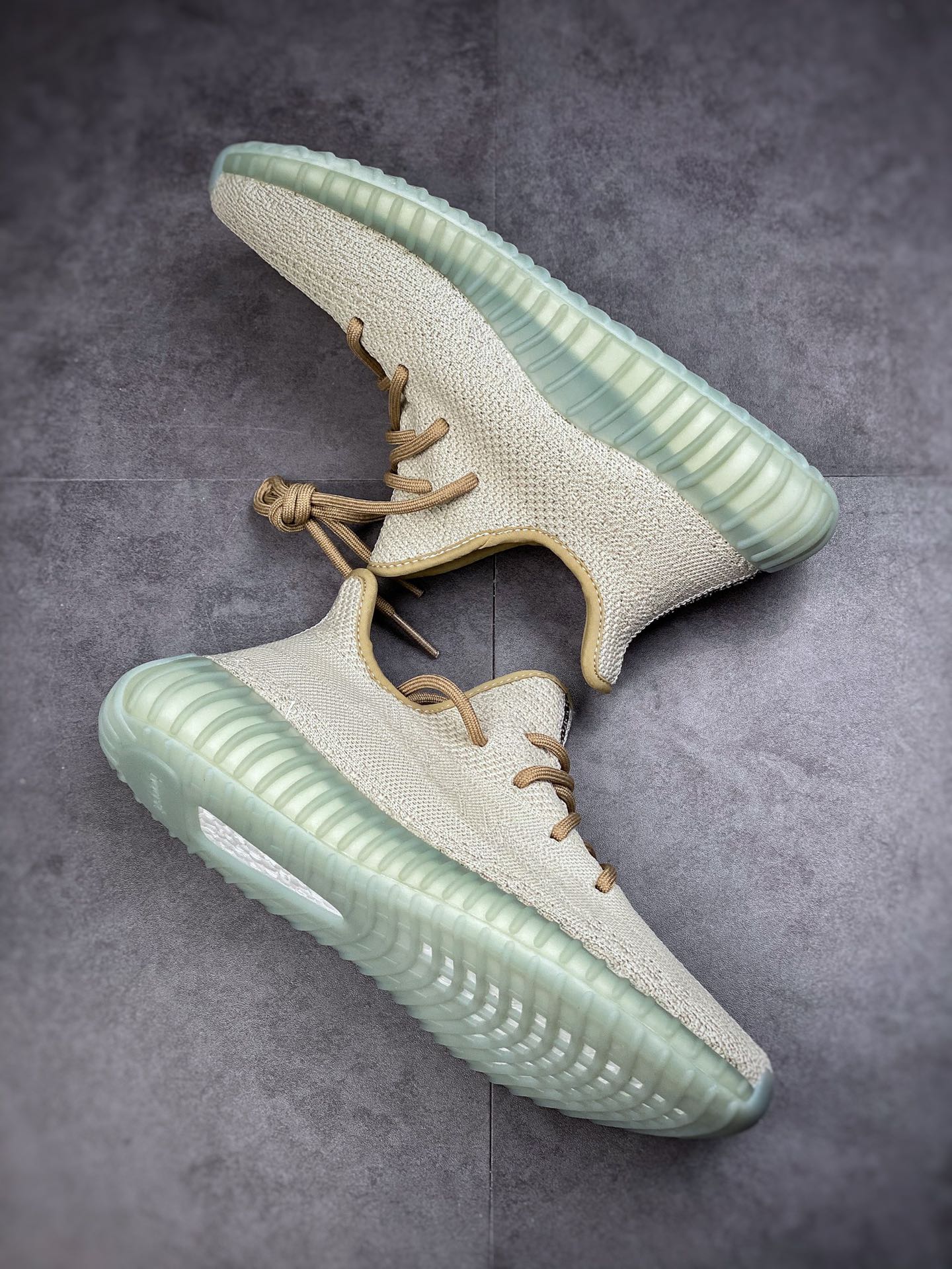 Yeezy Boost 350 V2 ”Brown Green” gray-green pure Dongguan FZ1268