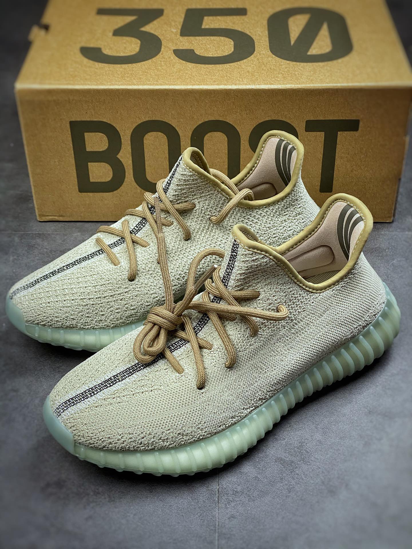 Yeezy Boost 350 V2 ”Brown Green” gray-green pure Dongguan FZ1268