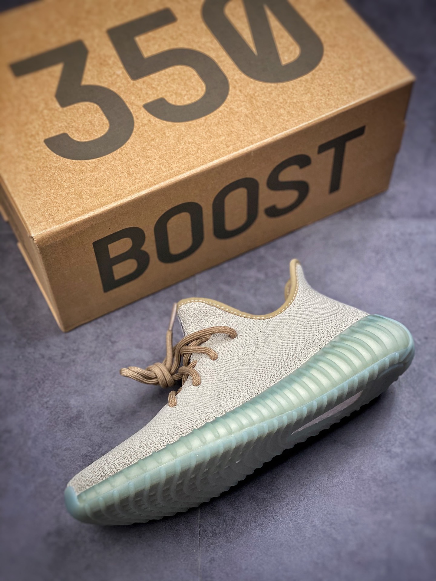 Yeezy Boost 350 V2 ”Brown Green” gray-green pure Dongguan FZ1268