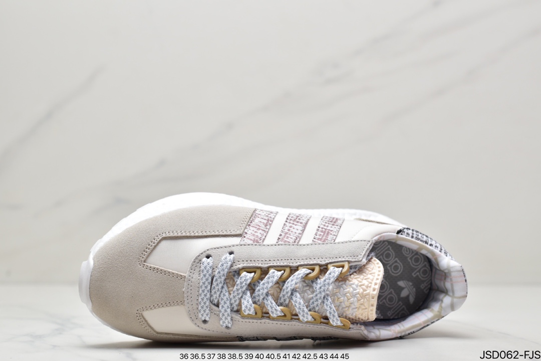 RETROPY E5 New low-top classic sneakers inspired by classic running shoes of the 70s GX2176