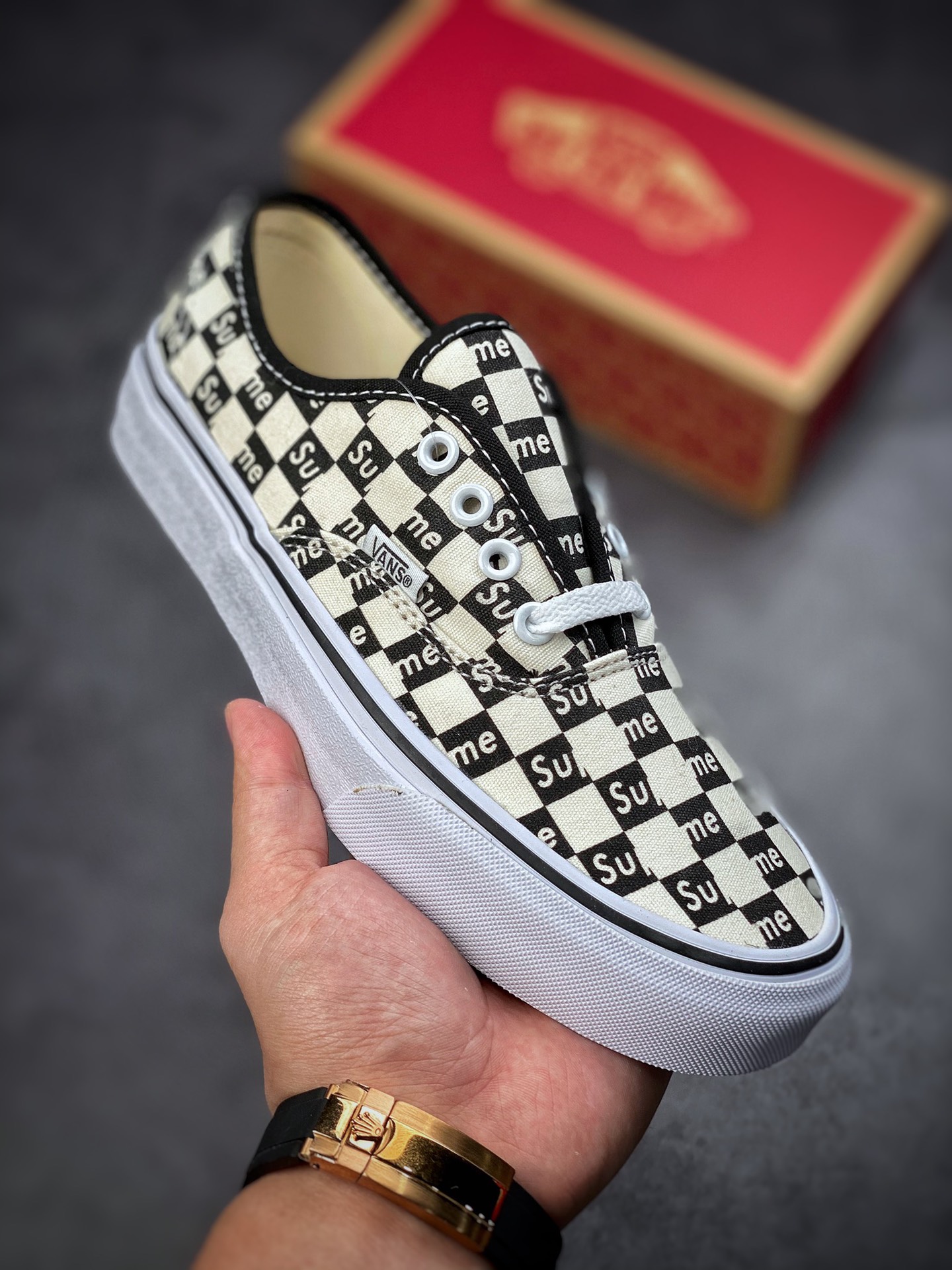 Supreme x Vans Authentic Pro casual fashion sneakers for men and women