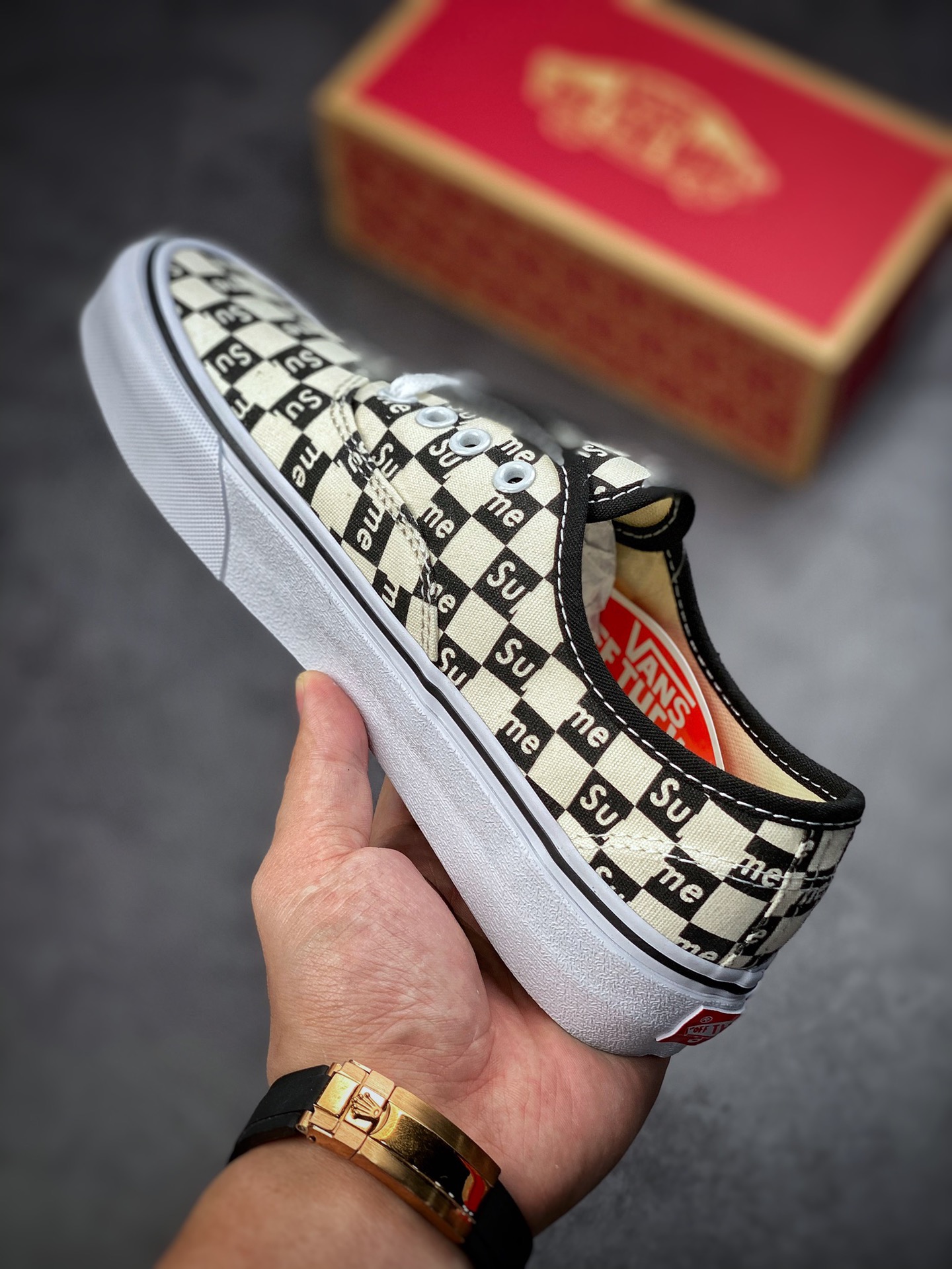 Supreme x Vans Authentic Pro casual fashion sneakers for men and women