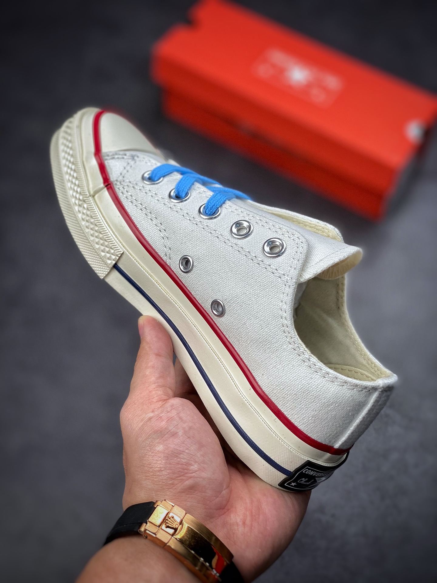 Doraemon low gang graffiti joint white Converse Chuck 1970s animation joint