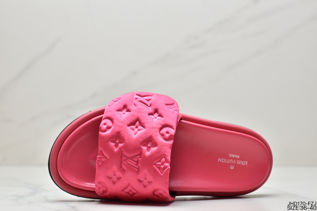 Louis Vuitton LV summer new casual slippers highest limit