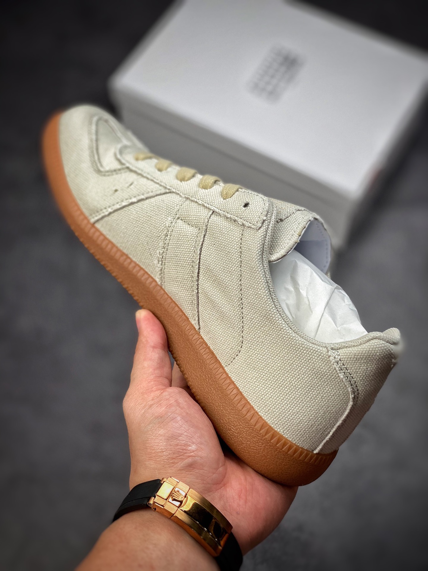 Classic Replica Leather Low sneaker classic gentleman moral training flat all-match sneakers S570236