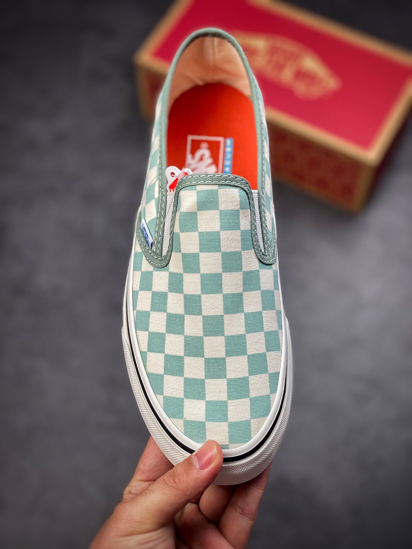 Vans Vans official Slip-On milk green checkerboard Japanese retro men's and women's shoes canvas shoes VN0A5HYQB80