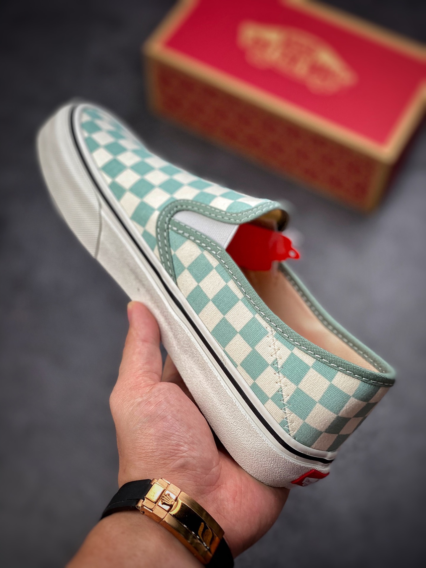 Vans Vans official Slip-On milk green checkerboard Japanese retro men's and women's shoes canvas shoes VN0A5HYQB80