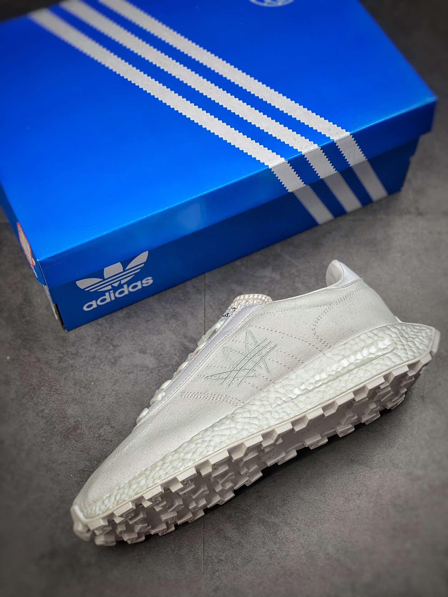 adidas Racing 1 Boost Prototype Speed  Retro Collection GX3040