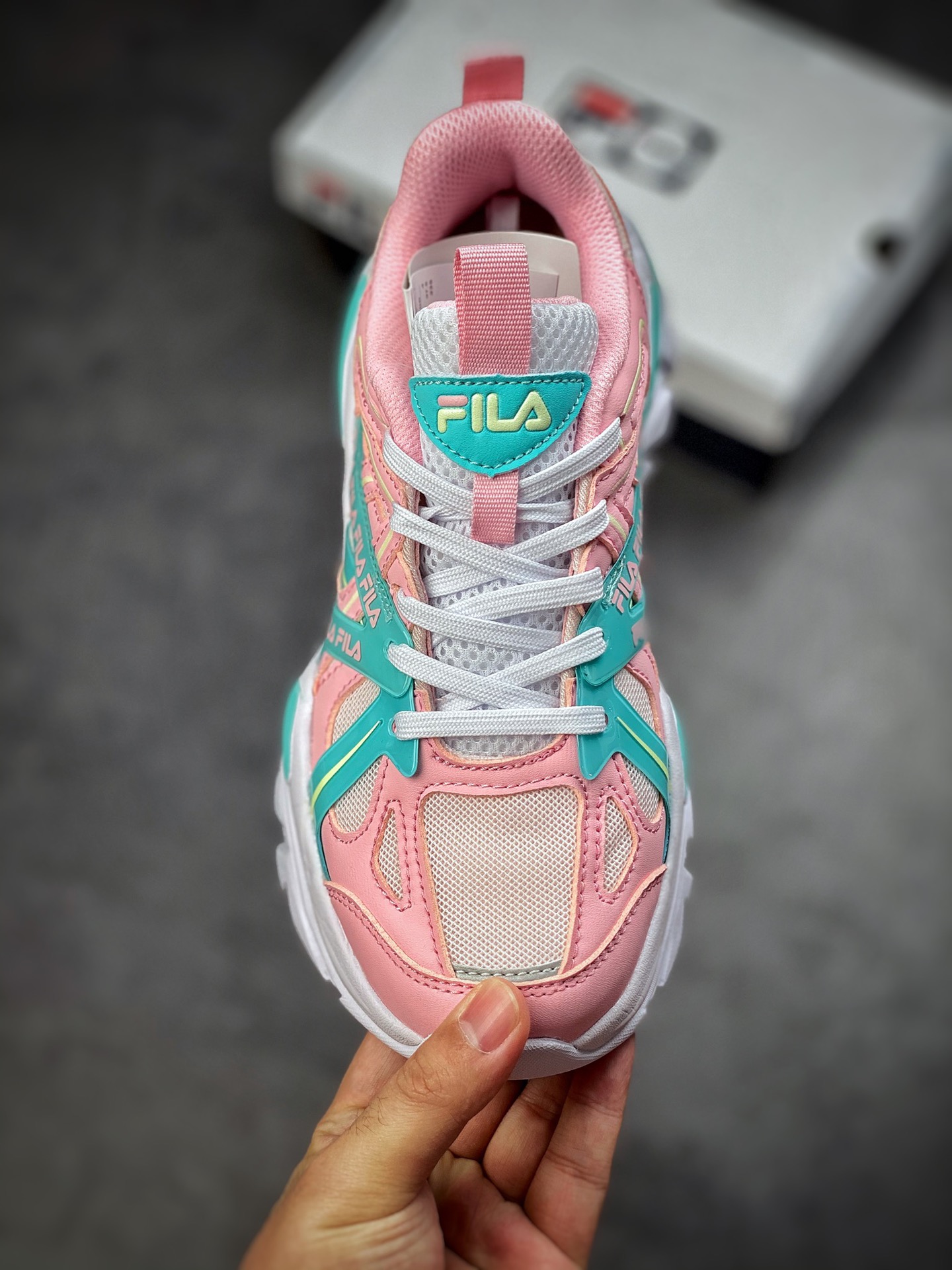 Italian sports aesthetics Fila Sport Interaction cross fishbone series jogging shoes 5RM01535-956