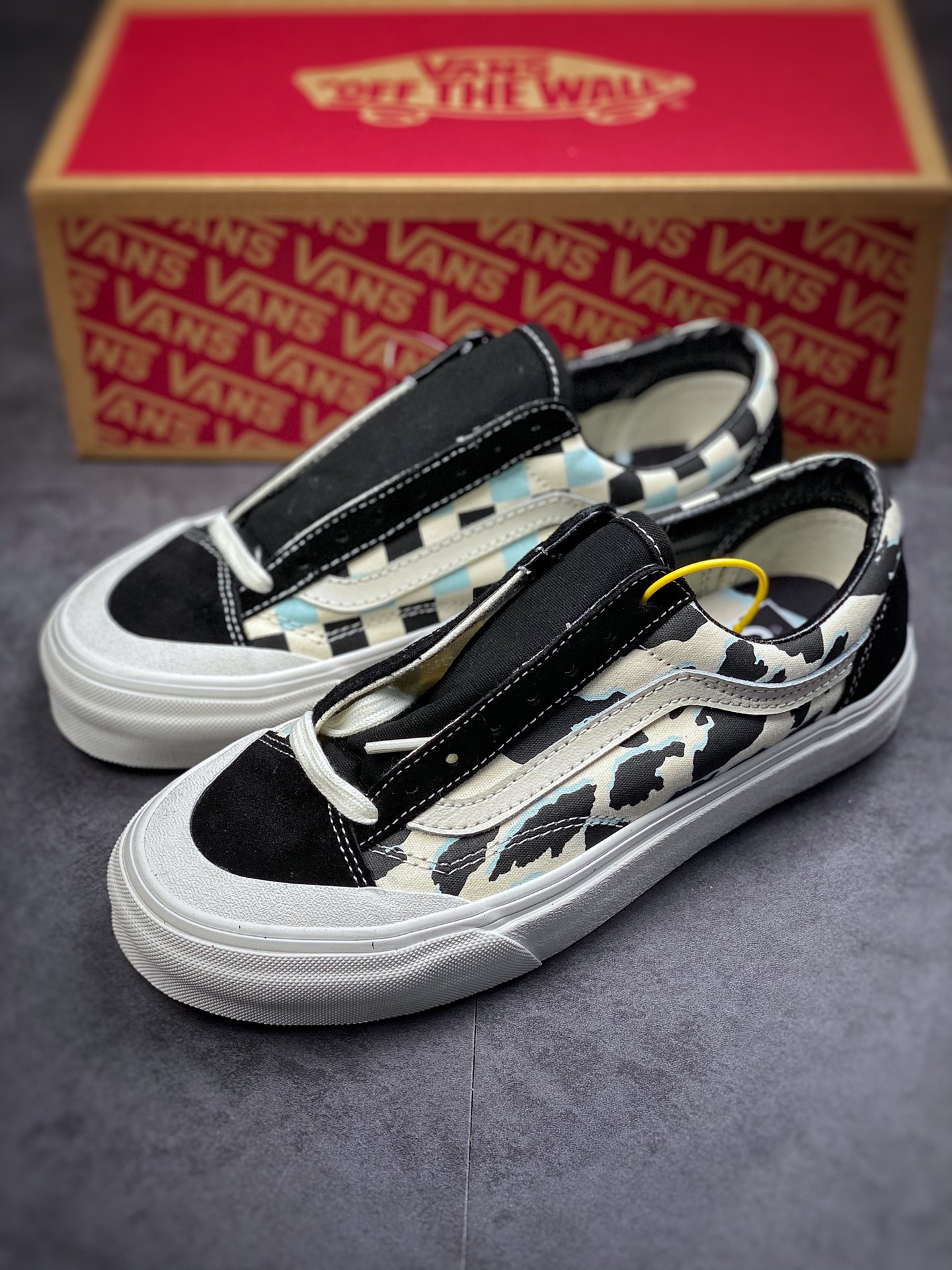 Vans Style 36 Decor Quan Zhilong Small Head Killer Whale Collection