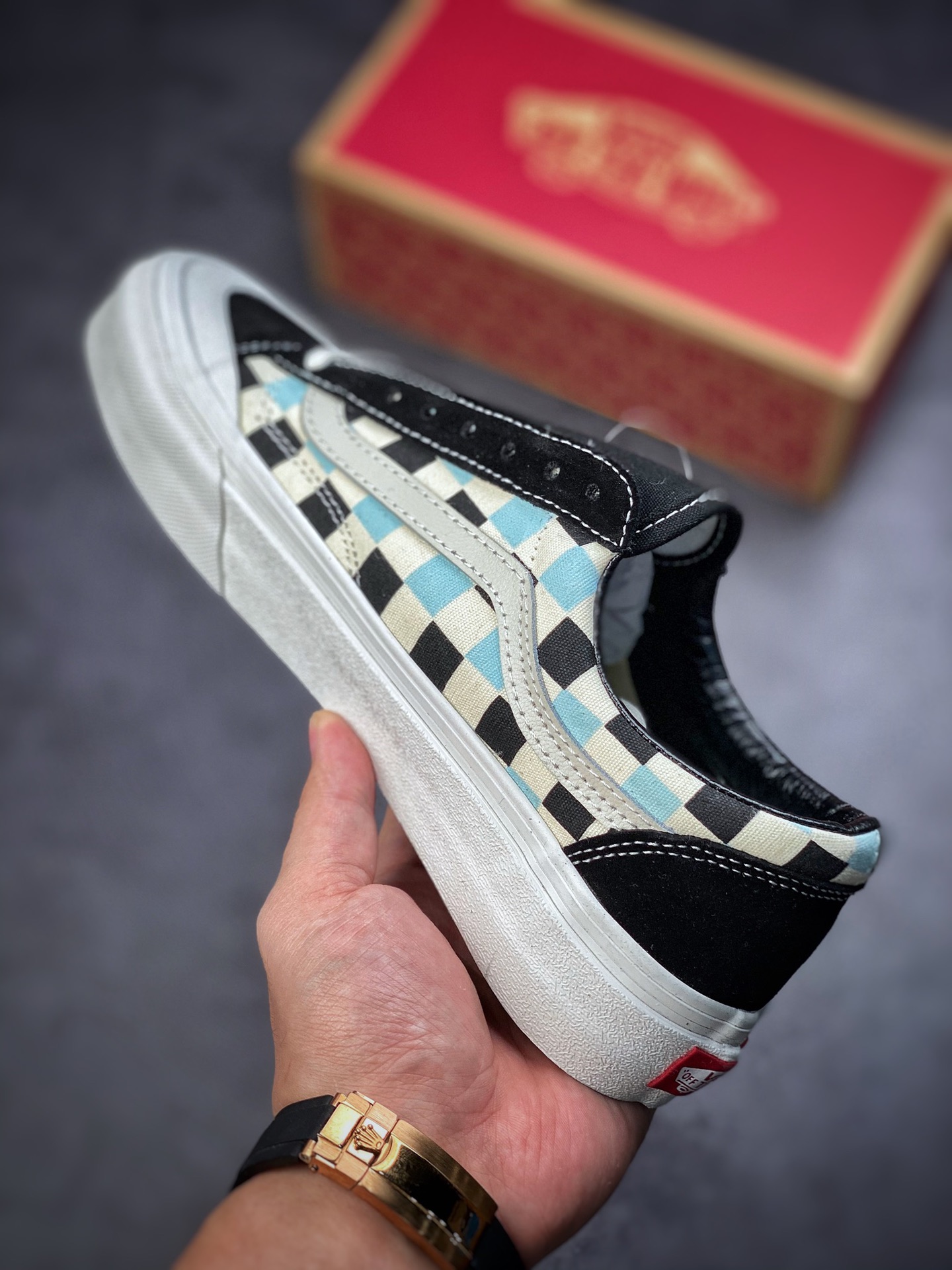 Vans Style 36 Decor Quan Zhilong Small Head Killer Whale Collection