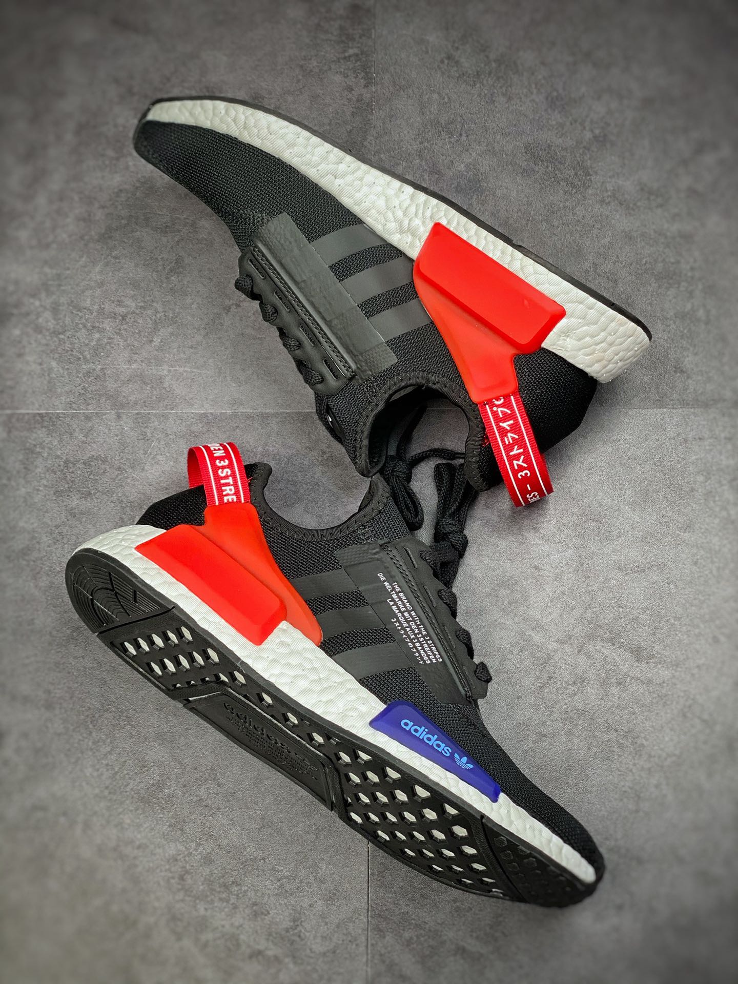 Adidas NMD _R1 V2 Black Blue Red Tiger Fight Version Counters Simultaneously Launched GW3553