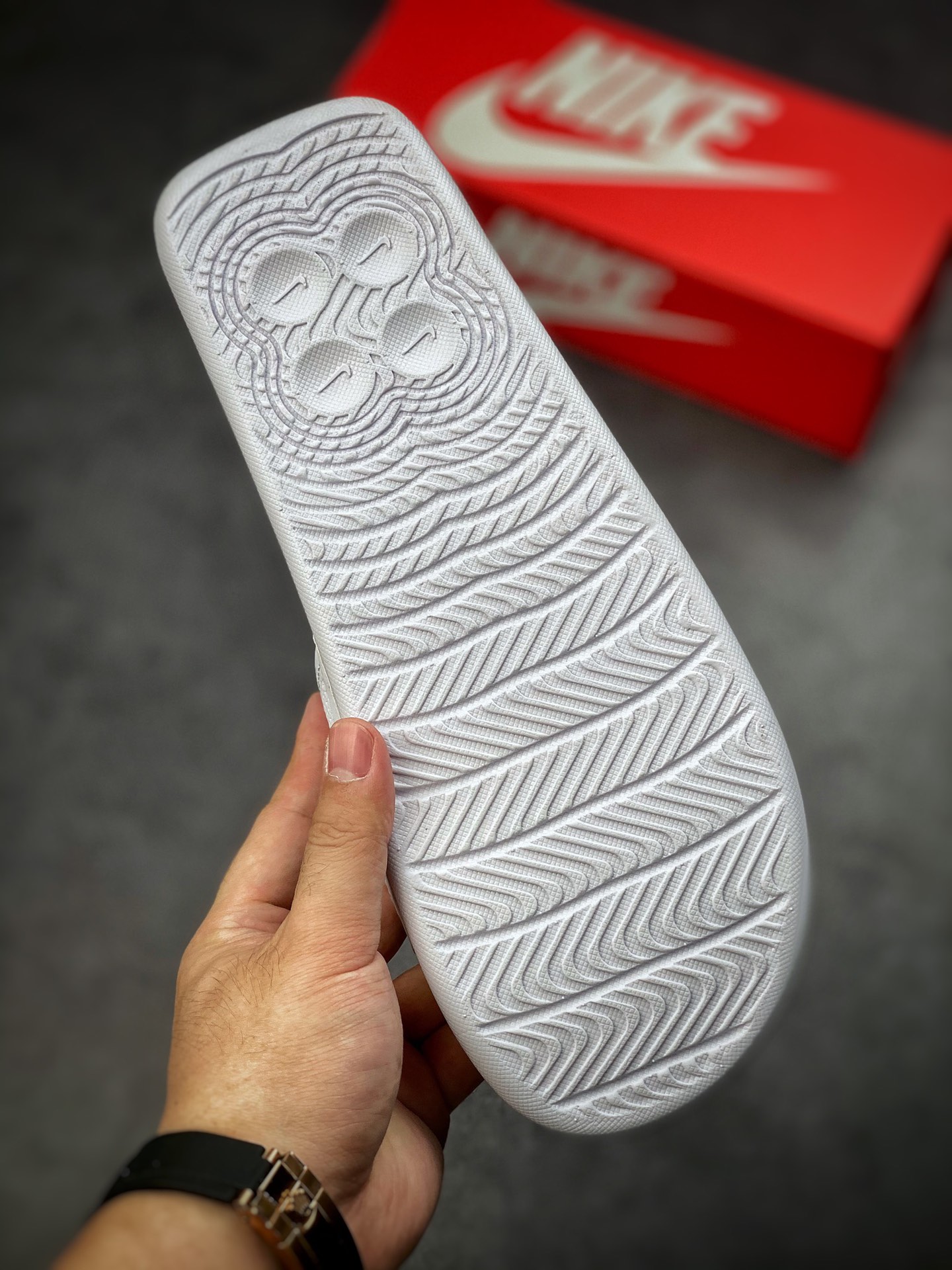 140 Nike Air Max Cirro Masculino Slide”Bone/Black/Sliver”室外篮球气垫休闲运动凉拖鞋 DC1460-002