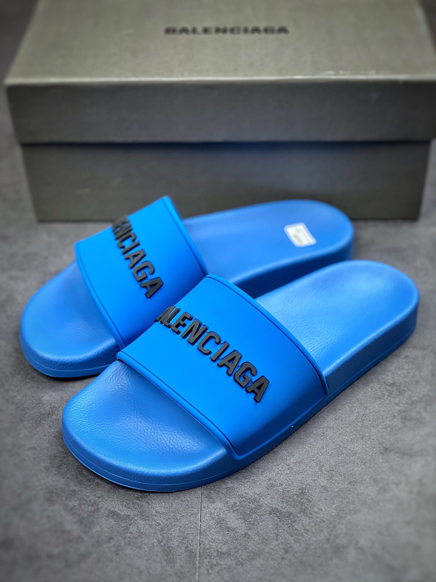 Balenciaga slippers