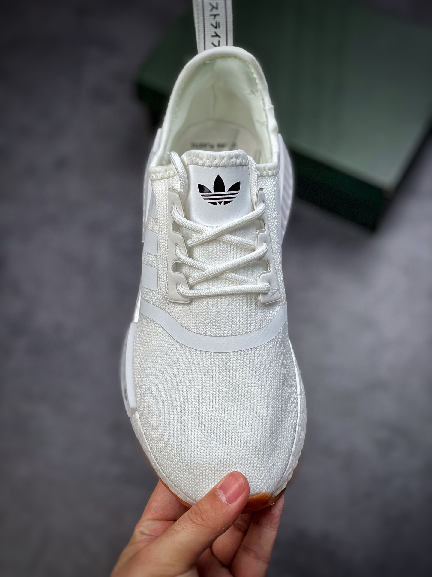 Adidas NMD _R1 white tiger flutter version counters simultaneously on the shelves GZ9260