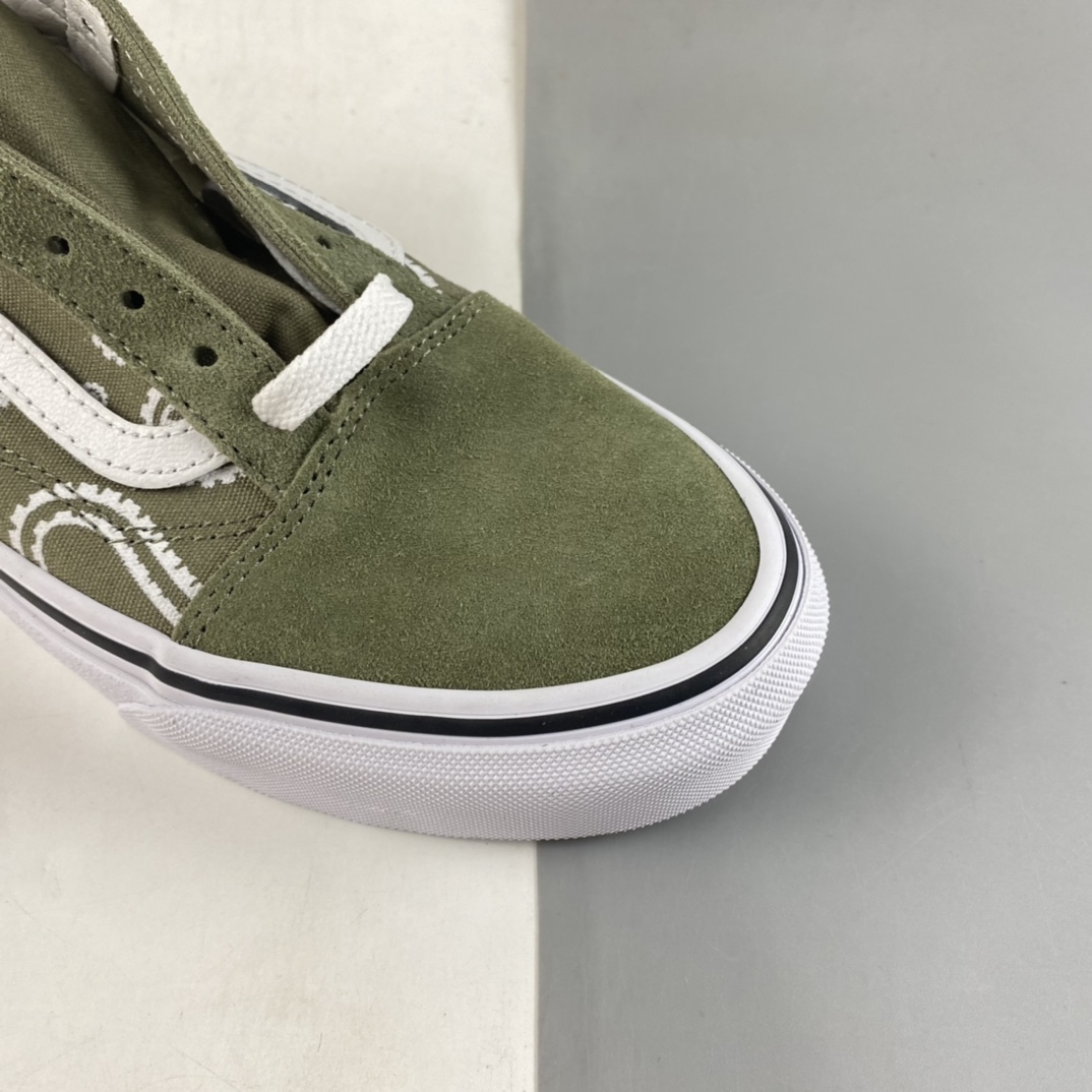 Vans Old Skool Vans Official Army Green Cashew Flower Low Sneakers VN0A5KRFB0F