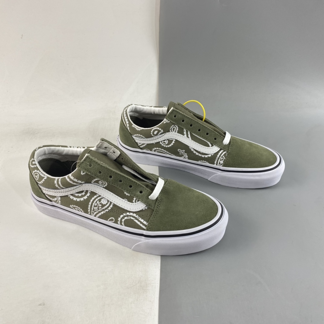 Vans Old Skool Vans Official Army Green Cashew Flower Low Sneakers VN0A5KRFB0F