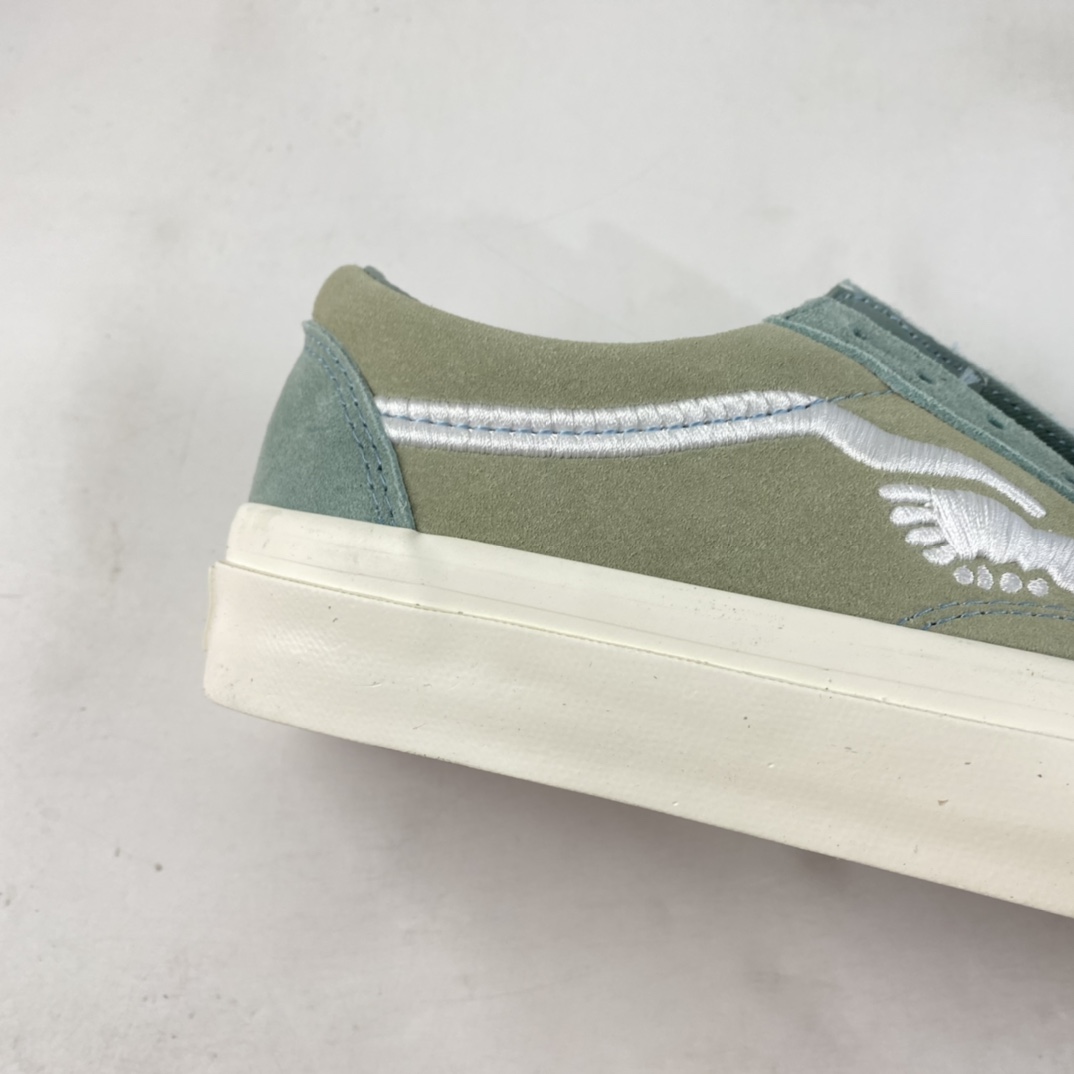 Notre x Norte ”Handshake” Collaborative Matcha Green Low-Top Casual Sneakers VN0A4BVEGRN