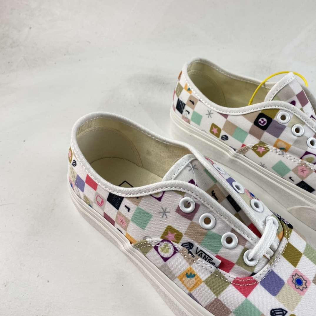 Vans Authectic 2022 new summer all-match niche design color checkerboard canvas shoes graffiti casual flat bottom shoes VN0A54FM017