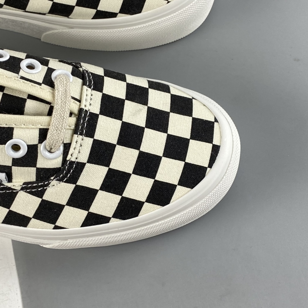 Vans Authentic SF retro black and white checkerboard environmental protection heightening canvas shoes VN0A3MU528M