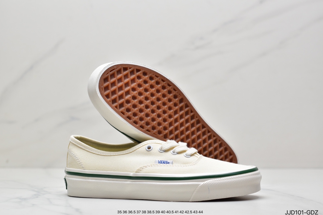 130 Museum of Peace u0026 Quiet  x Vans Vault OG Authentic LX联名