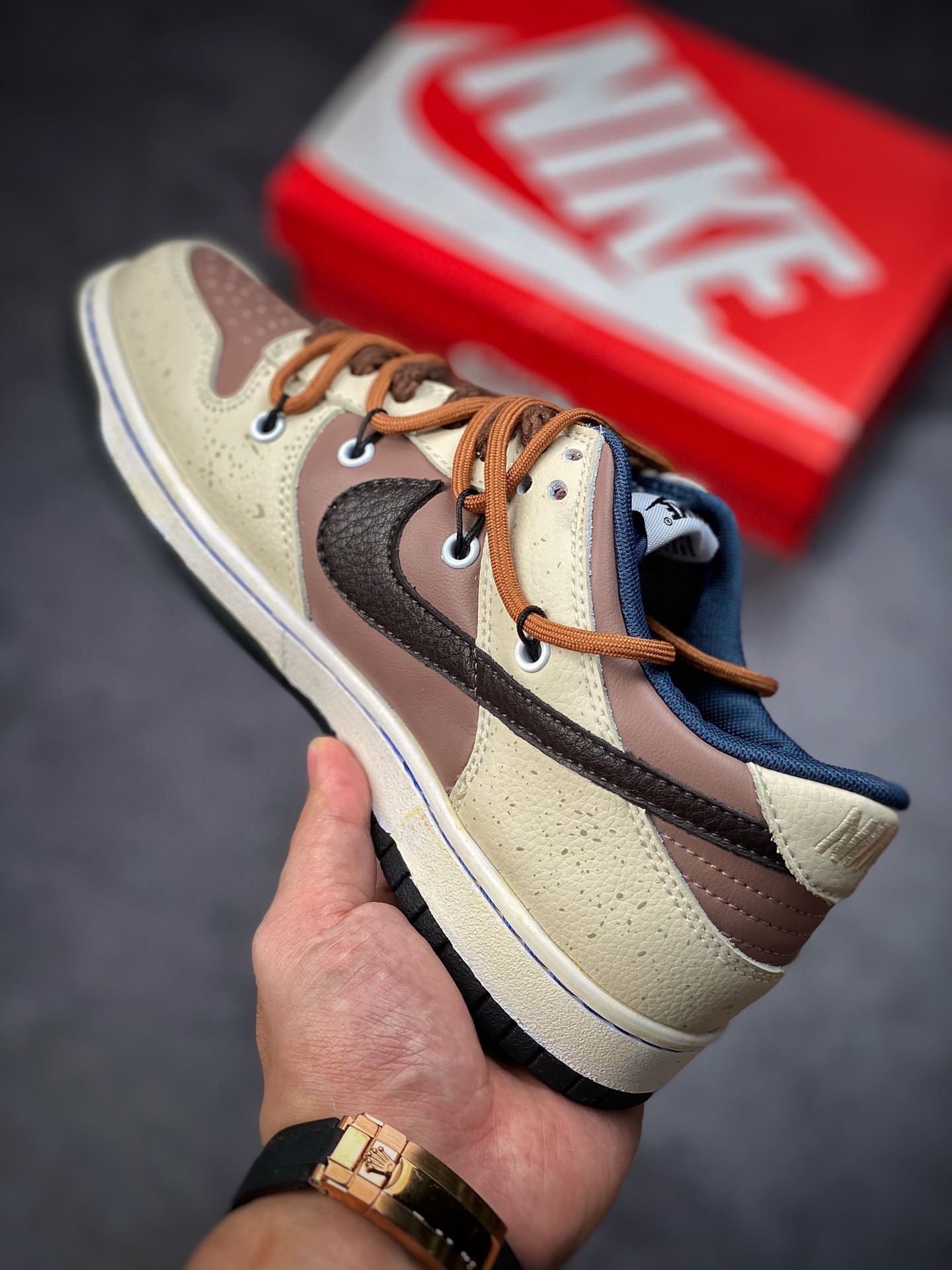 Nike SB Dunk Low Lot ”Beige/Brown/Black” dunk series low-top classic all-match casual sports sneakers DH9765-300-Top High Quatity Cheap Sneakers Fashion Clothing Clothes Bags handbags Shoes of all Brand wholesale With The best Quality And Beautiful Price from China Factory Chinese suppliers wholesaler seller Nike SB Dunk Low Lot ”Beige/Brown/Black” dunk series low-top classic all-match casual sports sneakers DH9765-300
