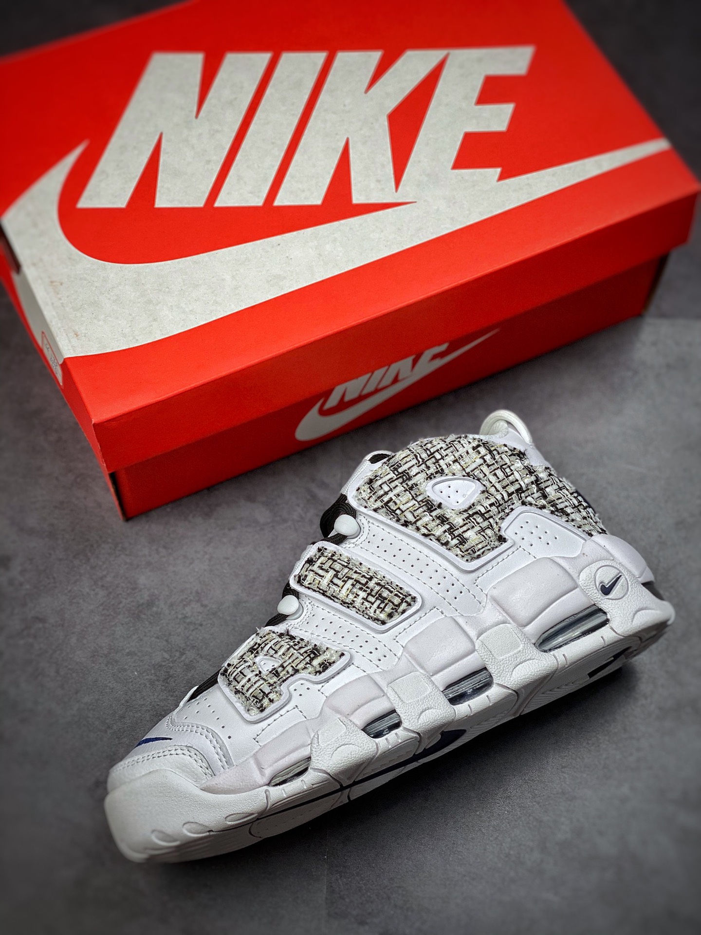 Air More Uptempo represents the highest version of Pippen DH9719-100 in history-Top High Quatity Cheap Sneakers Fashion Clothing Clothes Bags handbags Shoes of all Brand wholesale With The best Quality And Beautiful Price from China Factory Chinese suppliers wholesaler seller Air More Uptempo represents the highest version of Pippen DH9719-100 in history