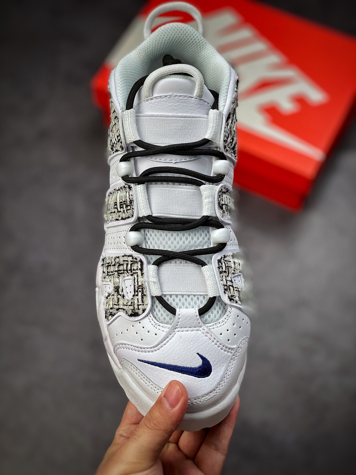 Air More Uptempo represents the highest version of Pippen DH9719-100 in history-Top High Quatity Cheap Sneakers Fashion Clothing Clothes Bags handbags Shoes of all Brand wholesale With The best Quality And Beautiful Price from China Factory Chinese suppliers wholesaler seller Air More Uptempo represents the highest version of Pippen DH9719-100 in history