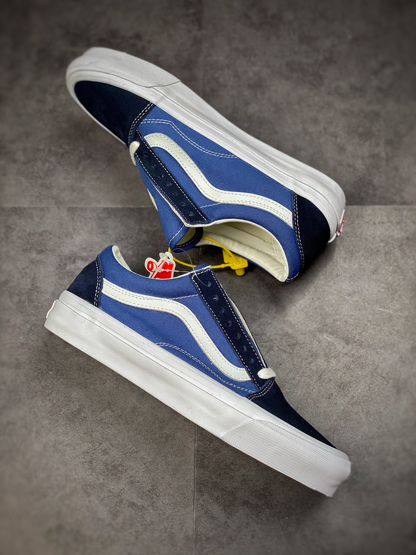 Vans Vault OG Old Skool LX Anaheim Navy