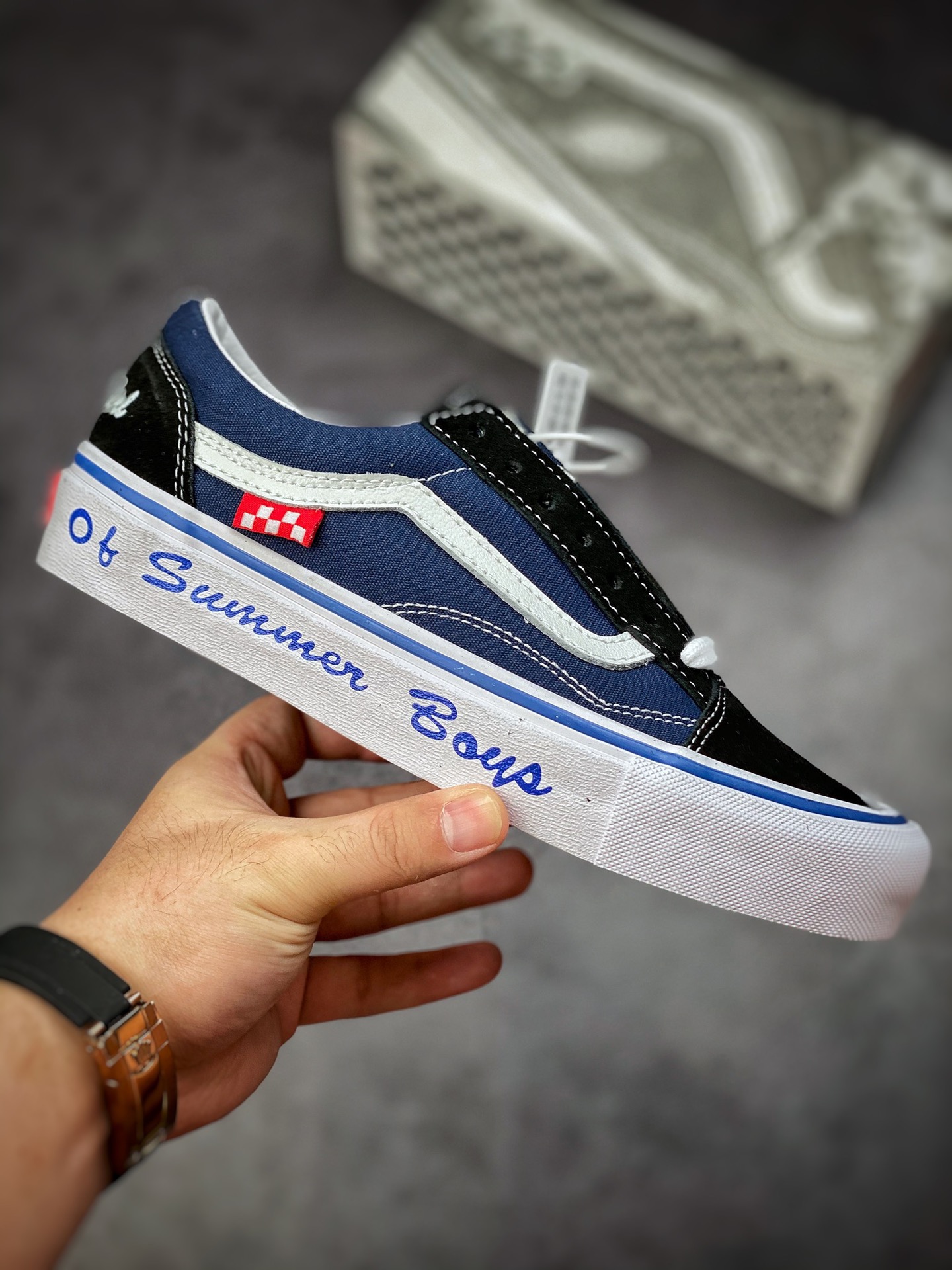 Boys of Summer Collection Skate Old Skool in classic navy and black