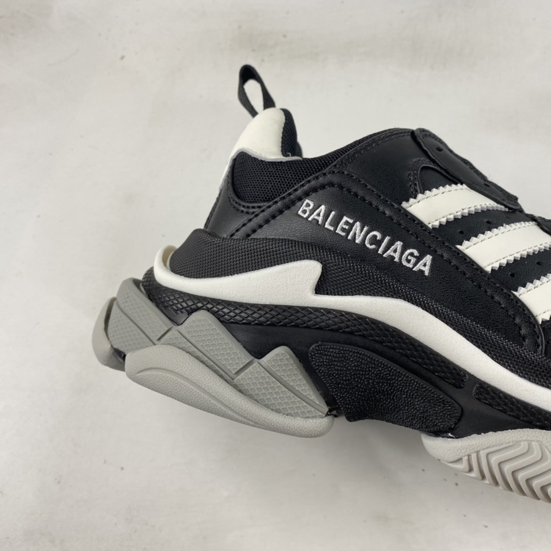 Balenciaga Triple S x Adidas Adi cross-border luxury cooperation old shoes W3RN31001