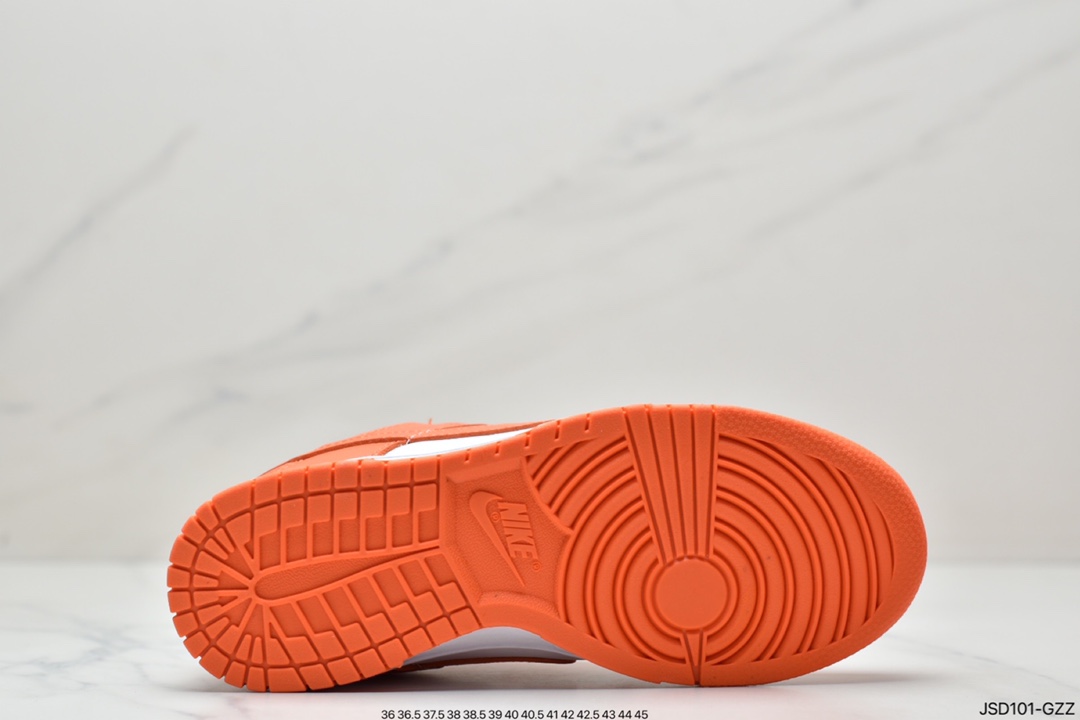Nike Nike SB Zoom Dunk Low Sneakers DH0957-100