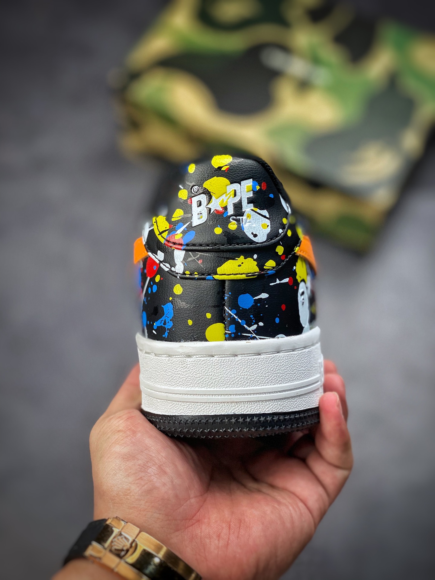 Bape Sta To Low star with the same ape head classic patent leather low-top sports casual sneakers